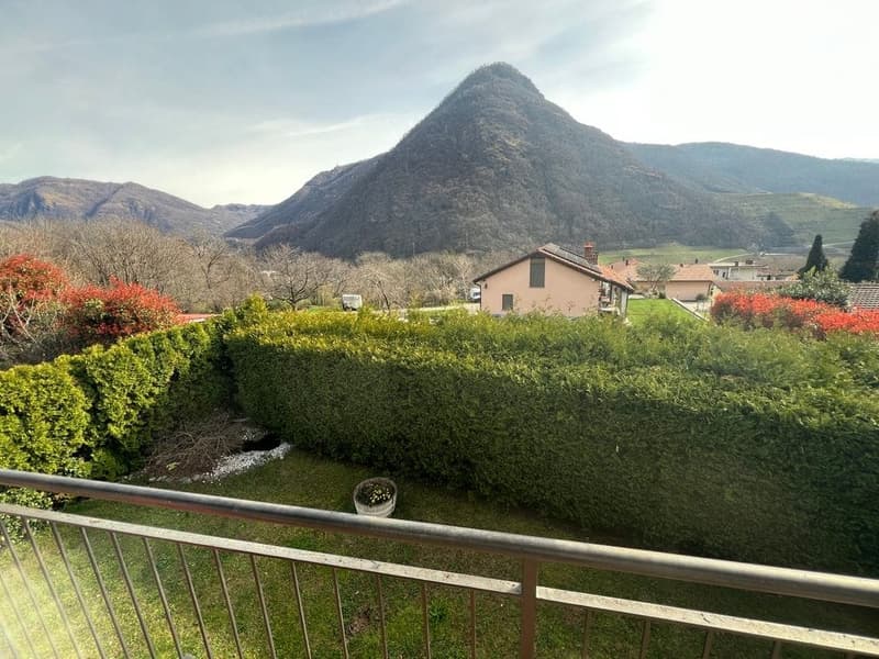 Casa 5.5 locali del 2008 con giardino e terrazza a Sigirino (12)