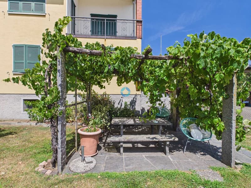 Casa bifamiliare 9 locali con giardino a Ponte Capriasca (12)