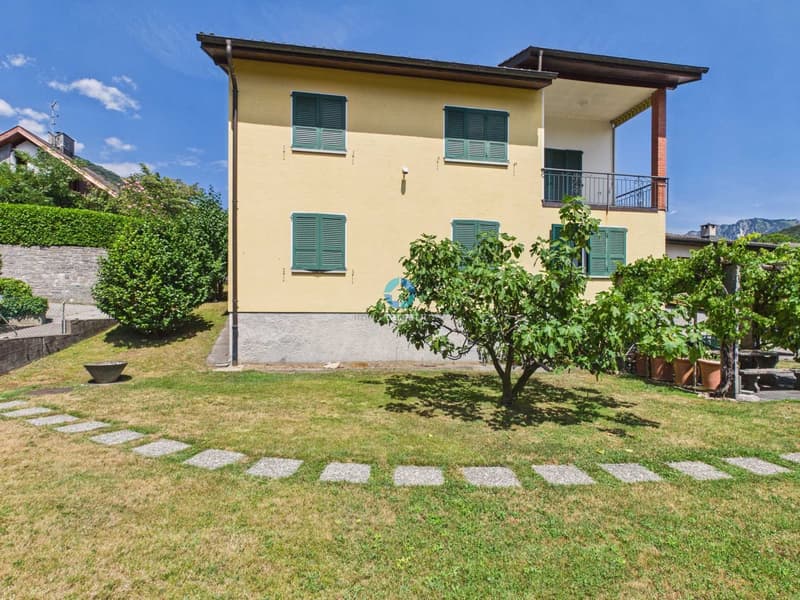 Casa bifamiliare 9 locali con giardino a Ponte Capriasca (8)