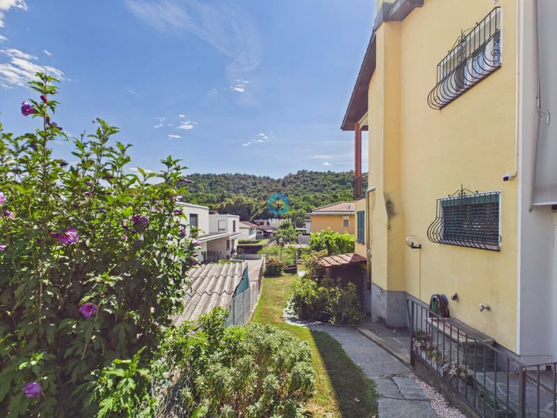 Casa bifamiliare 9 locali con giardino a Ponte Capriasca (6)
