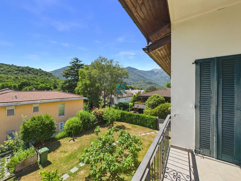 Casa bifamiliare 9 locali con giardino a Ponte Capriasca (11)
