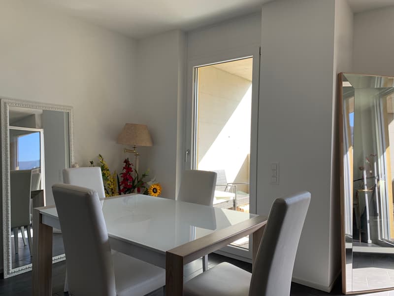 3.5 locali con balcone e vista aperta a Porza (8)