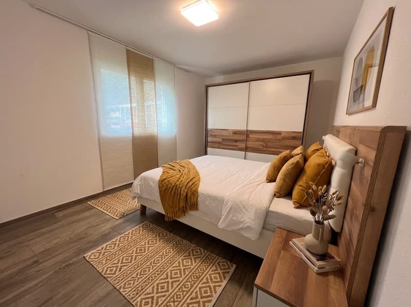 3.5 locali moderno e luminoso con loggia a Claro (7)