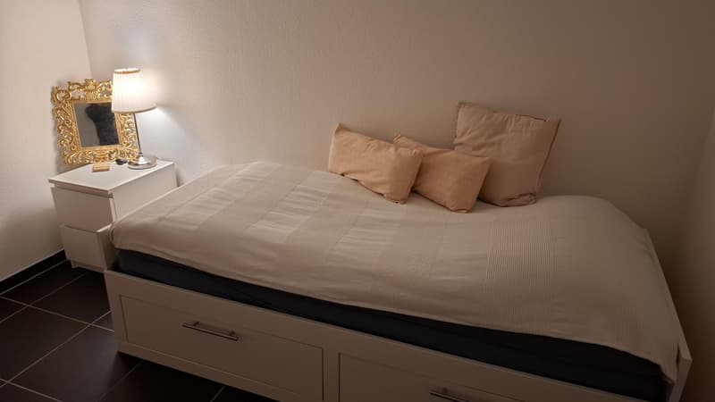 WG-Zimmer in Hölstein (1)