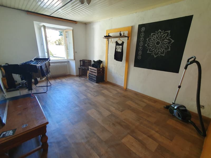 Room in shared flat in Leuk Stadt (9)