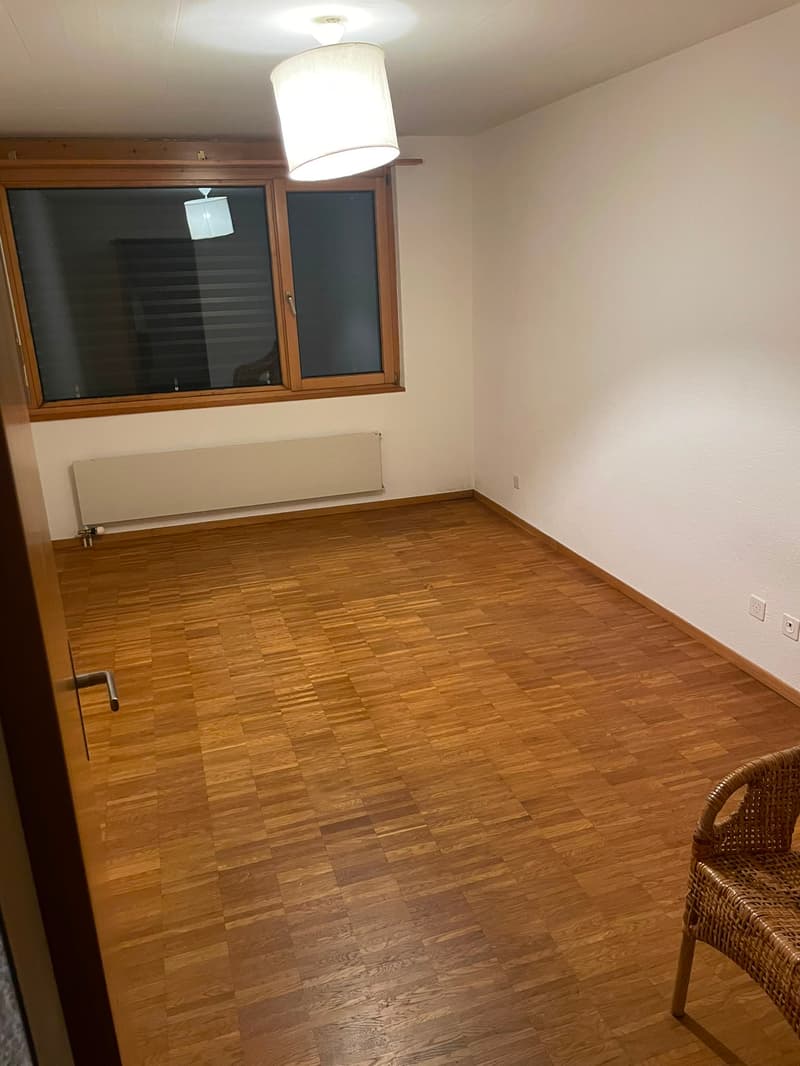 WG-Zimmer in Büren SO (3)