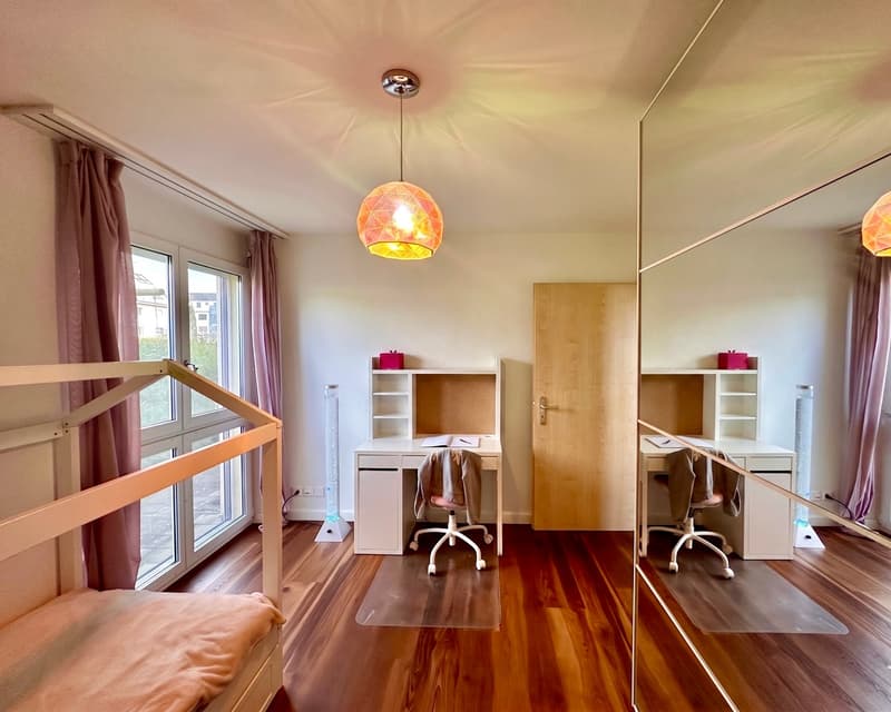 Exklusive 4.5-Zimmer- Gartenmaisonette in Winkel ZH (8)