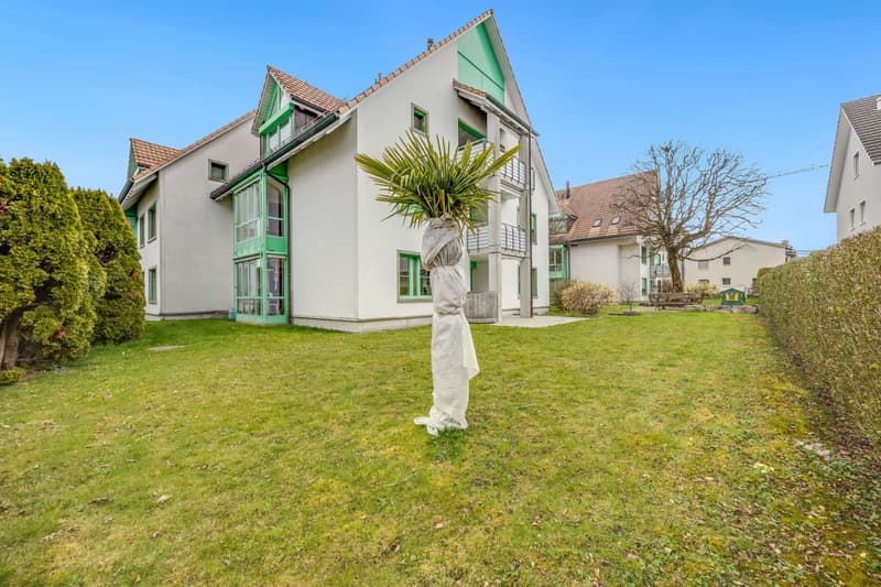 Grosszügige 3.5-Zimmer-Gartenwohnung mit 108 m² , Ruhe, Sonne & Nähe Zürichsee (1)
