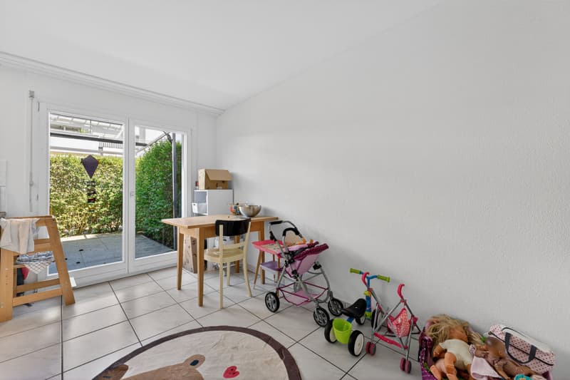 Wohnen wie im eigenen Haus 5.5-Zimmer mit Garten und grosszügigem Grundriss (9)