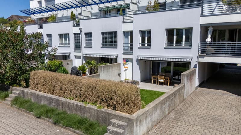 Wohnen wie im eigenen Haus 5.5-Zimmer mit Garten und grosszügigem Grundriss (6)