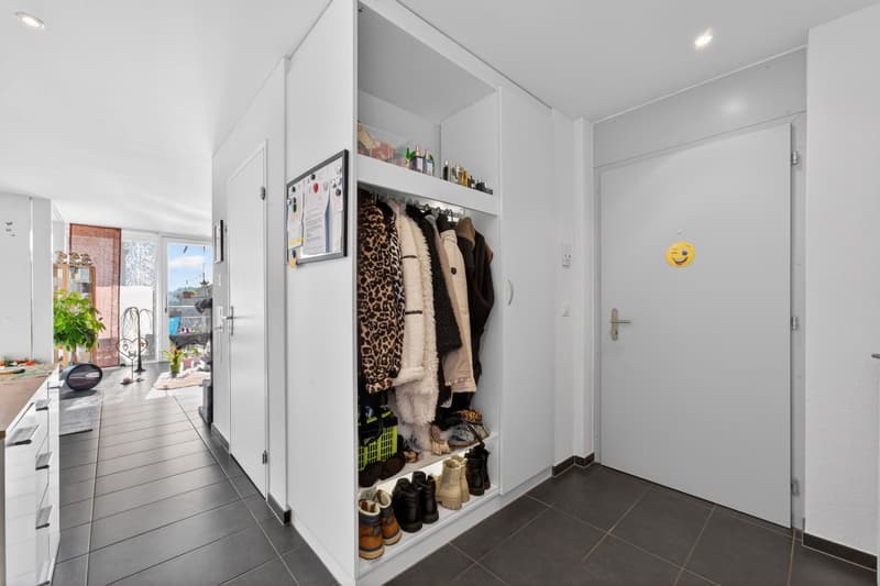 Sonnige 3.5-Zimmer-Gartenwohnung mit Balkon und grossem Gartensitzplatz (5)