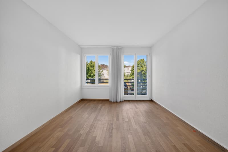 Wohnen wie im Einfamilienhaus - exklusive 5.5-Zimmer-Garten-Maisonette mit sonnigem Privatgarten (12)
