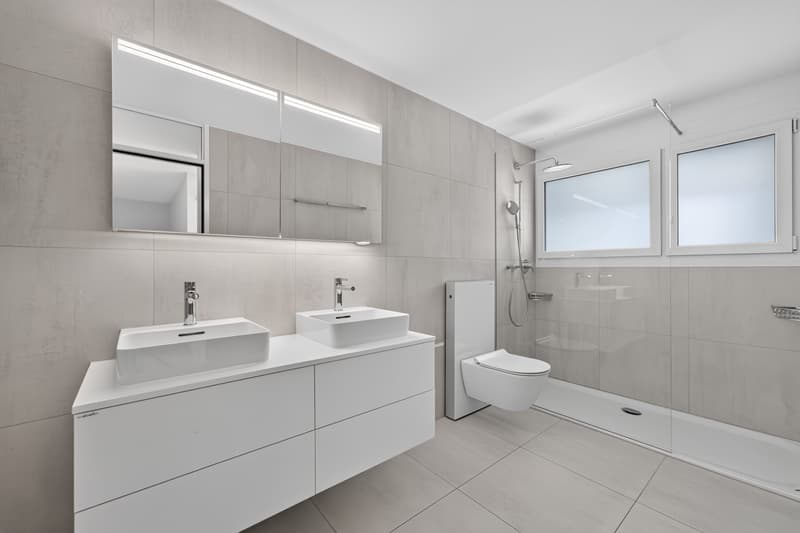 Wohnen wie im Einfamilienhaus - exklusive 5.5-Zimmer-Garten-Maisonette mit sonnigem Privatgarten (9)