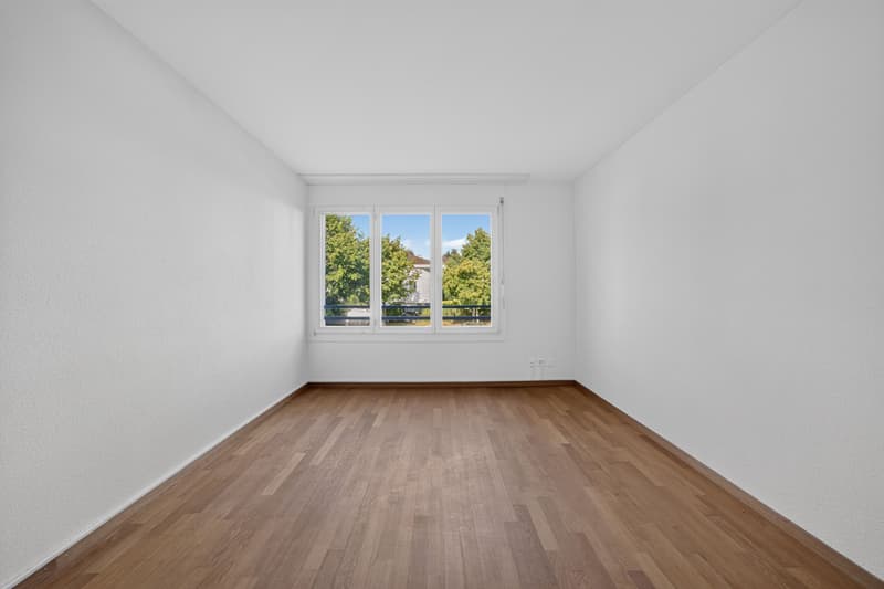 Wohnen wie im Einfamilienhaus - exklusive 5.5-Zimmer-Garten-Maisonette mit sonnigem Privatgarten (11)