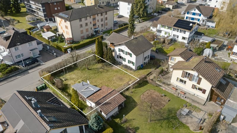 Exklusives Neubau-Doppeleinfamilienhaus in Reinach AG - modernes Wohnen mit viel Platz (5)