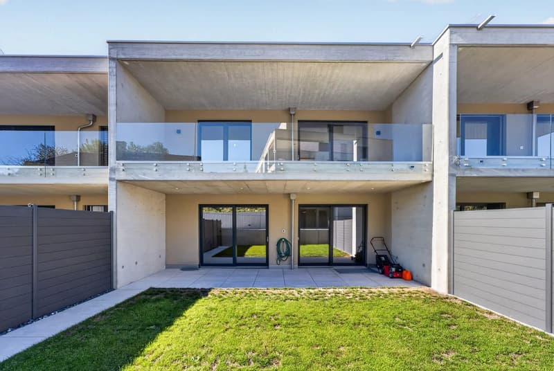 Neues 5.5-Zi.-Reihenhaus mit Garten in Reinach AG kaufen (3)