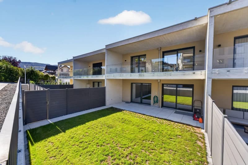 Neues 5.5-Zi.-Reihenhaus mit Garten in Reinach AG kaufen (1)