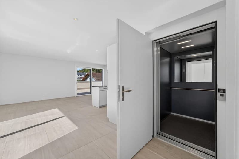 4.5-Zimmer-Attikawohnung - Erstbezug mit grosszügiger Terrasse und direktem Liftzugang (3)