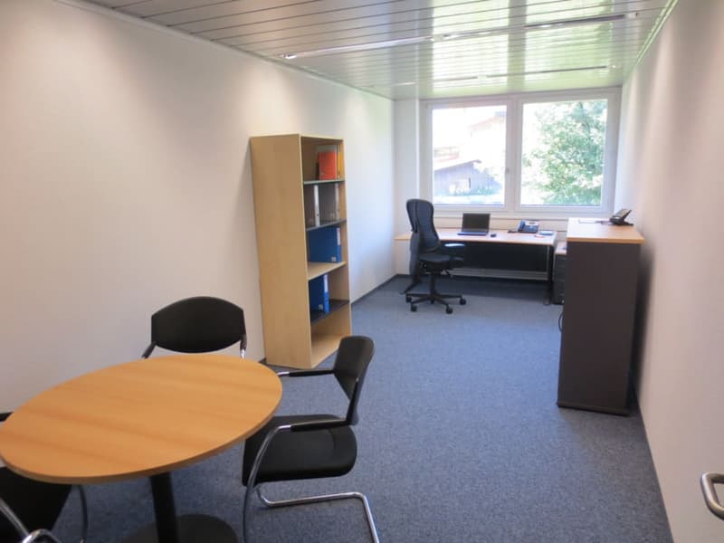 Ihre Wohlfühl-Oase:  Büro, Sitzungszimmer & Küche (4)