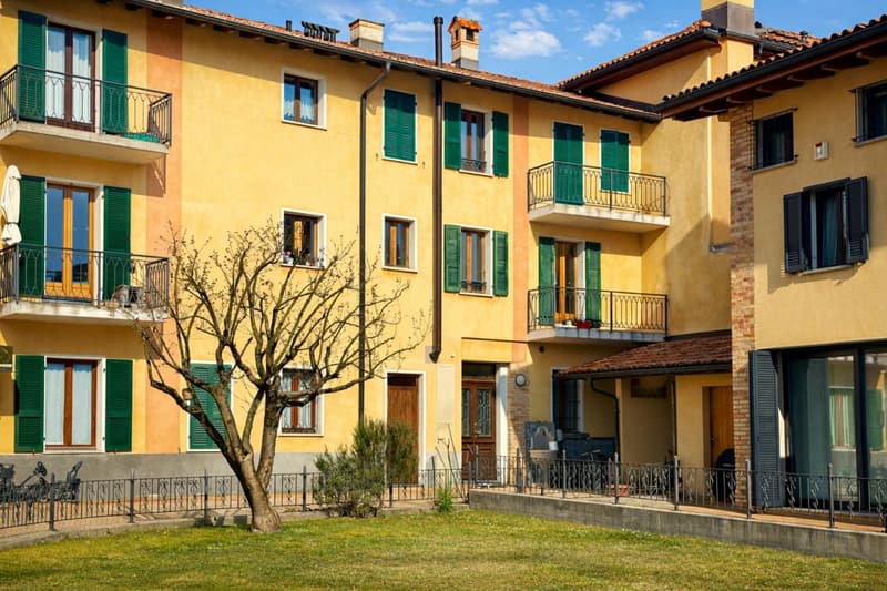 Caratteristico appartamento di 2.5 locali, in zona servita (1)
