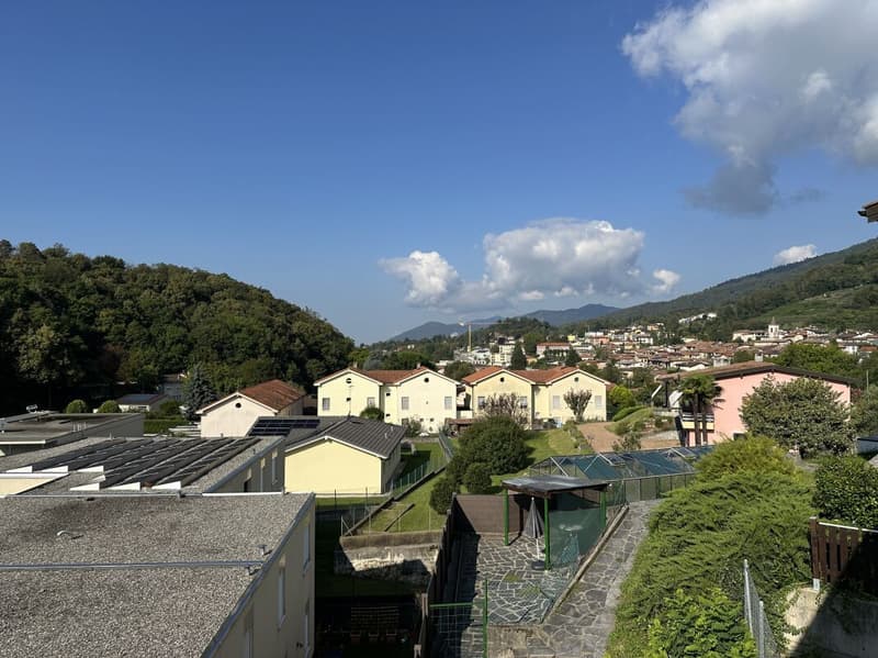 Nuovo e moderno appartamento di 3.5 locali, ultimo piano e vista aperta Mendrisio Arzo (15)
