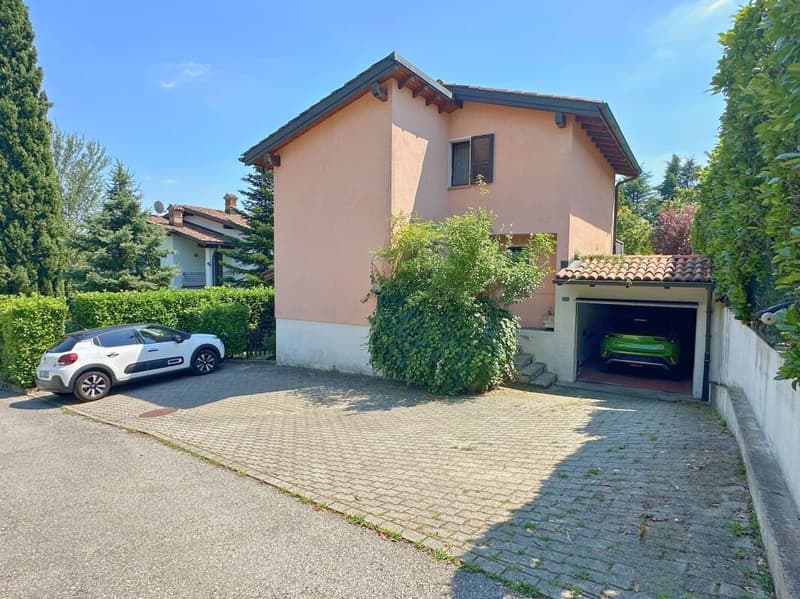 Casa unifamiliare nel verde a Stabio (15)