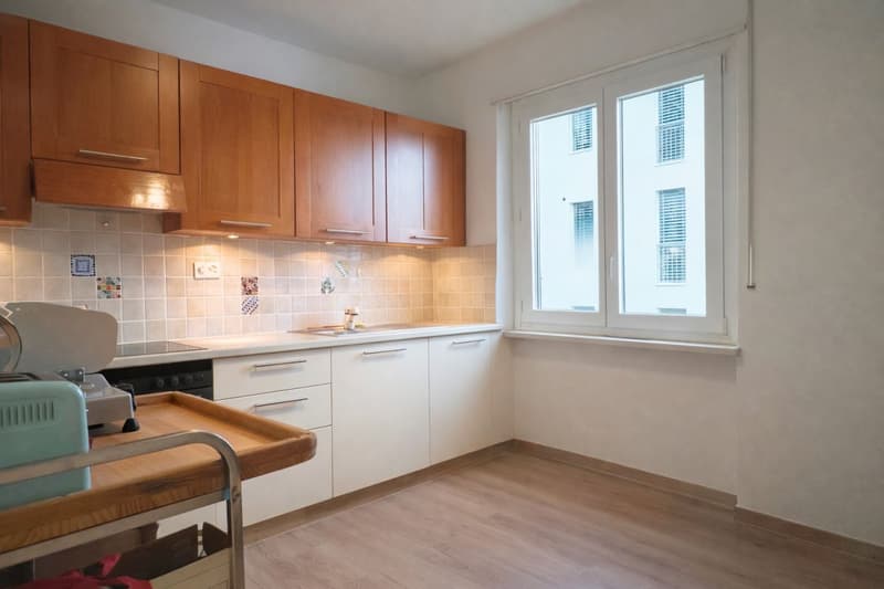 Appartamento da 3.5 locali, ammobiliato, con balcone (4)