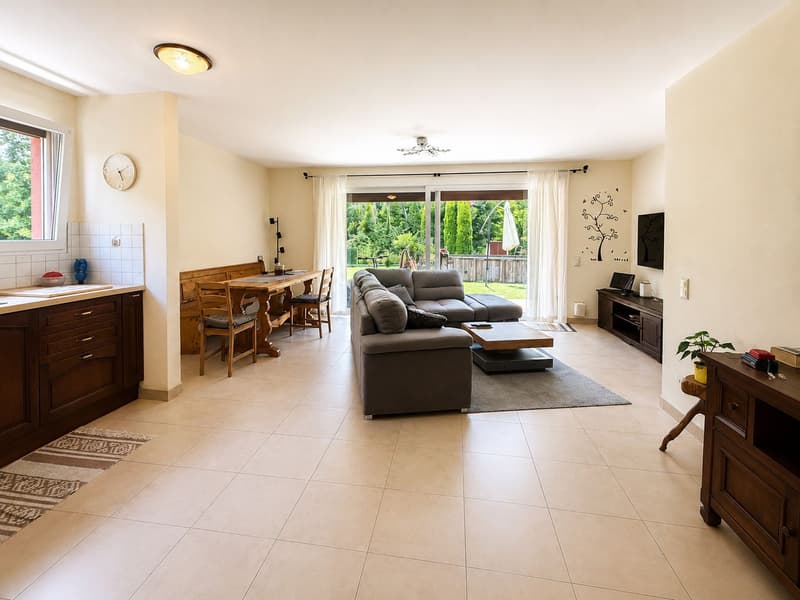 Accogliente casa unifamiliare con giardino (3)