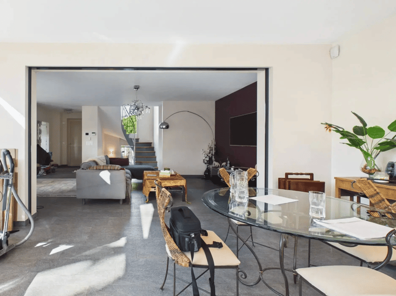 EXCLUSIVITE : Villa familiale de standing à Corsier (4)