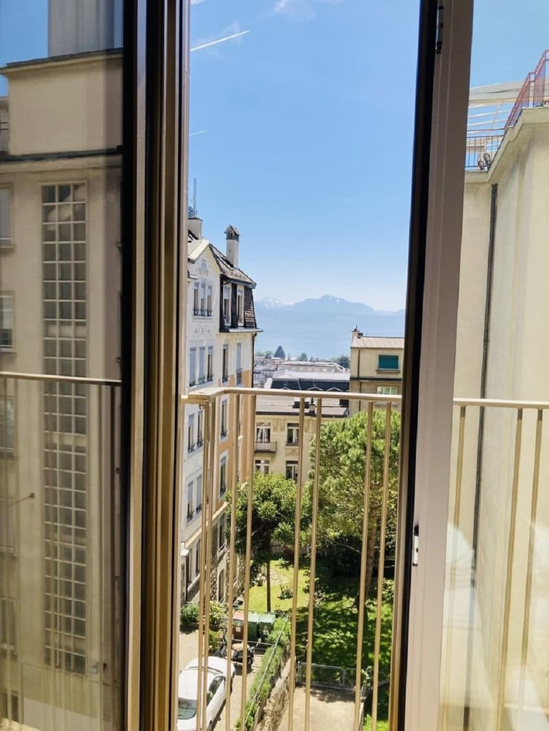 Appartement moderne de 3 pièces avec balcon à Lausanne (7)