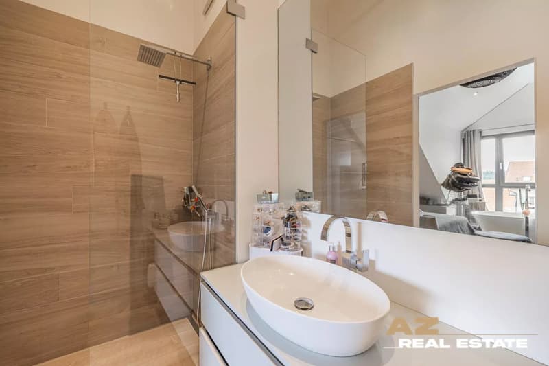 Magnifique Triplex au coeur de Penthaz (13)
