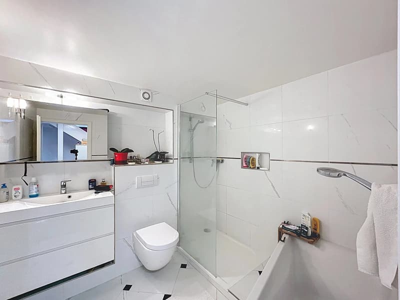 Charming Twin Villa in La Conversion, Lutry (8)