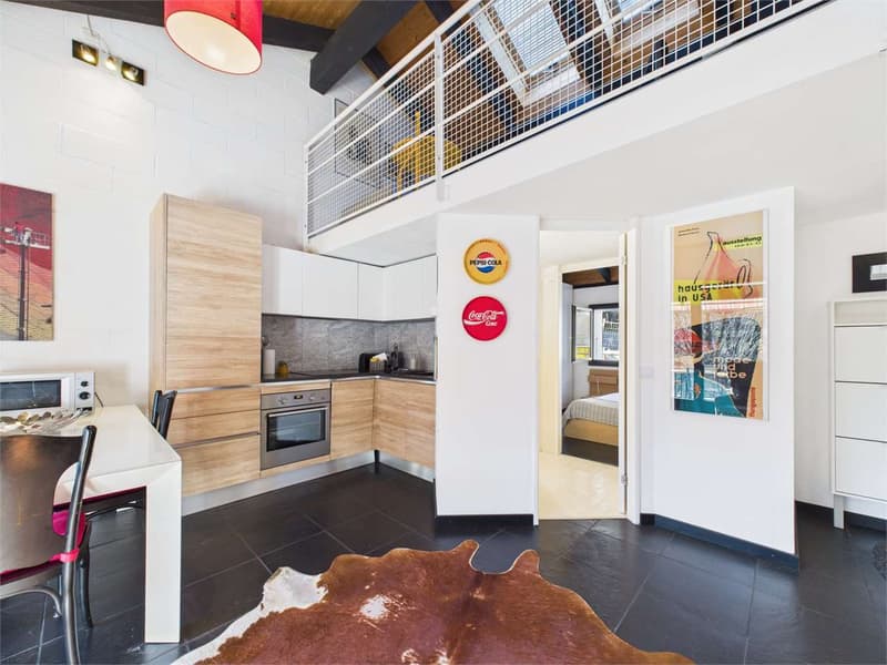 ACCOGLIENTE APPARTAMENTO DI 2,5 LOCALI CON BALCONE E VISTA APERTA-ZWEI (13)