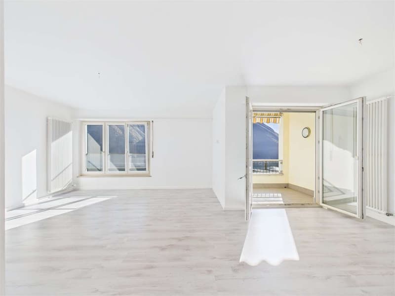 PRESTIGIOSA CASA INDIPENDENTE CON VISTA SUL LAGO DI LUGANO - AUCH ALS (10)