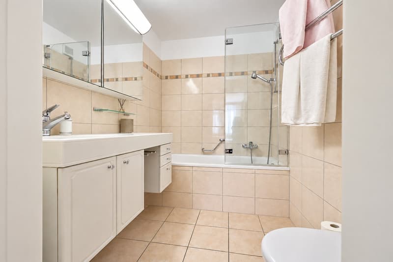 Charmante 2-Zimmerwohnung: Mittendrin und mit Weitblick (6)
