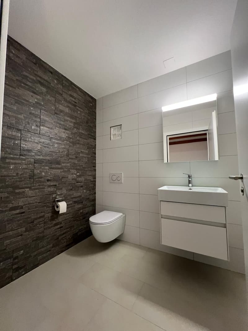 Neu renovierte 4.5 Zimmer-Maisonettewohnung mitten im Städtli (20)