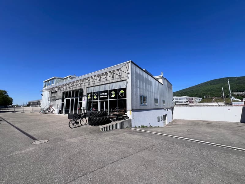 3137 m2 Gewerbe- & Lagerflächen zu vermieten in Wangen bei Olten (1)