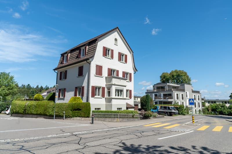 Vollvermietete Liegenschaft mit 4 Einheiten und Entwicklungspotenzial - 3.5% (1)