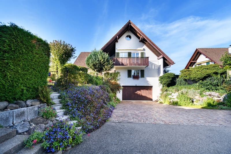 Ihr neues Zuhause - 6½-Zi.Haus mit Pool und Einliegerwohnung beim Lützelsee (5)