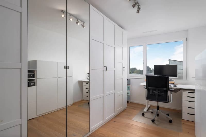 Moderne 5.5-Zimmer-Maisonette mit Balkon in Bäretswil kaufen (6)