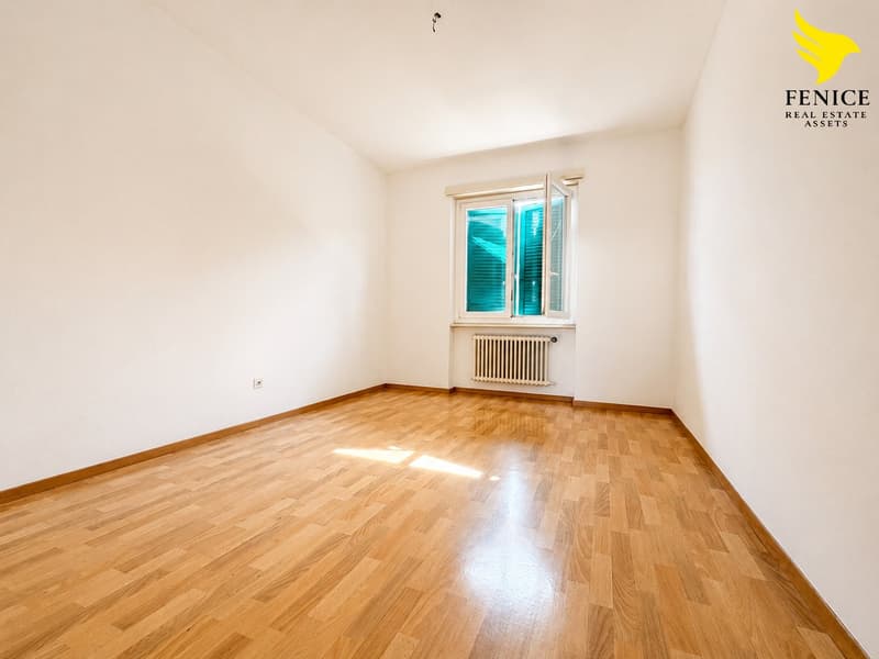 Appartamento arredato 3.5 locali con balcone a Chiasso – disponibile subito (3)
