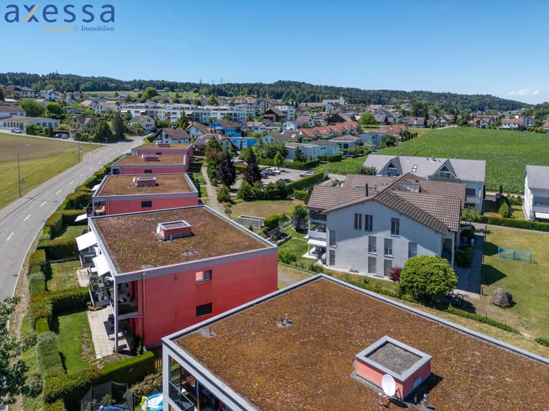 Sonnige 3.5 Zimmerwohnung im Obergeschoss mit Südbalkon in Fischbach-Göslikon (8)