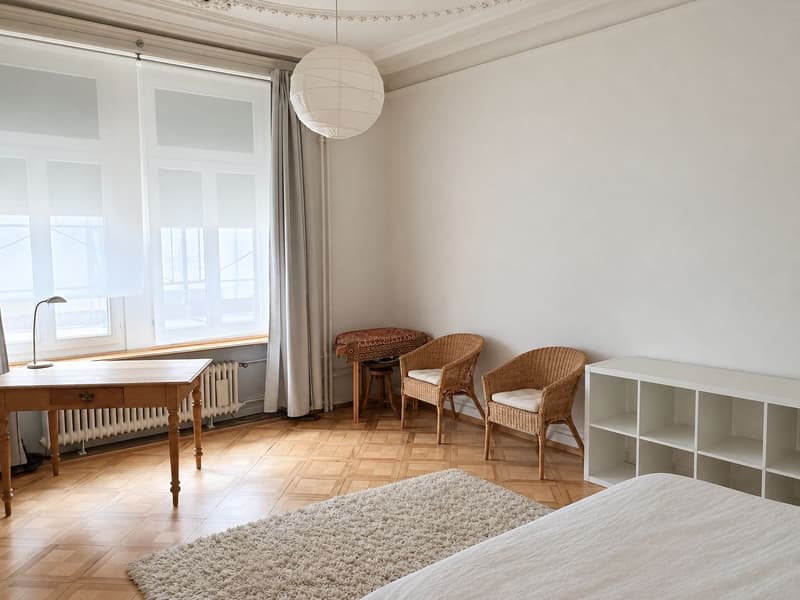 Befristetet Charmante 3.5-Zimmer-Altbauwohnung mit Balkon in Zürich Hottingen (3)