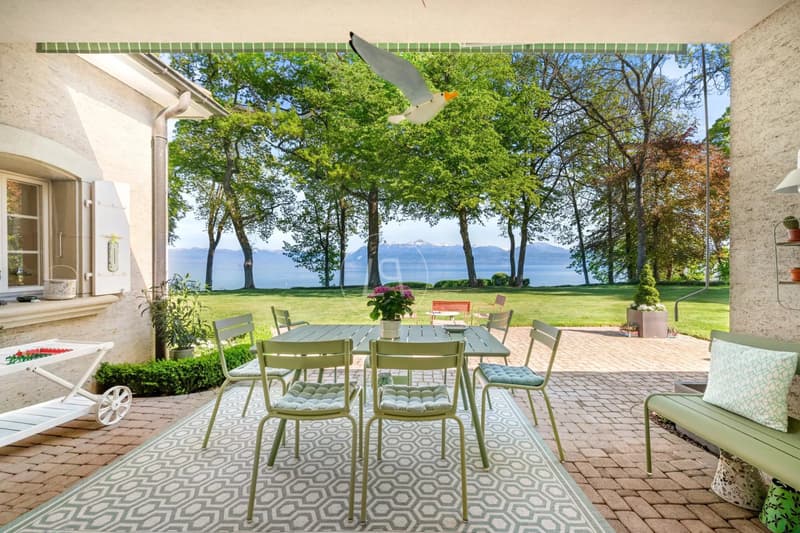 Exceptional waterfront property with strong potential, St-Prex (8)