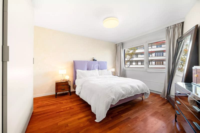 Beautiful duplex penthouse in the heart of Champel (11)