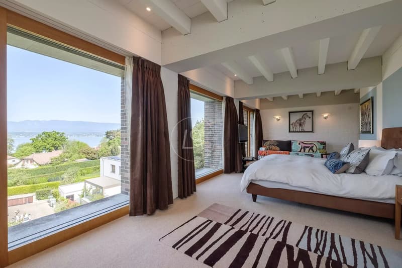 Unique architect-designed villa, lake view, spa, pool, , Left Bank (12)