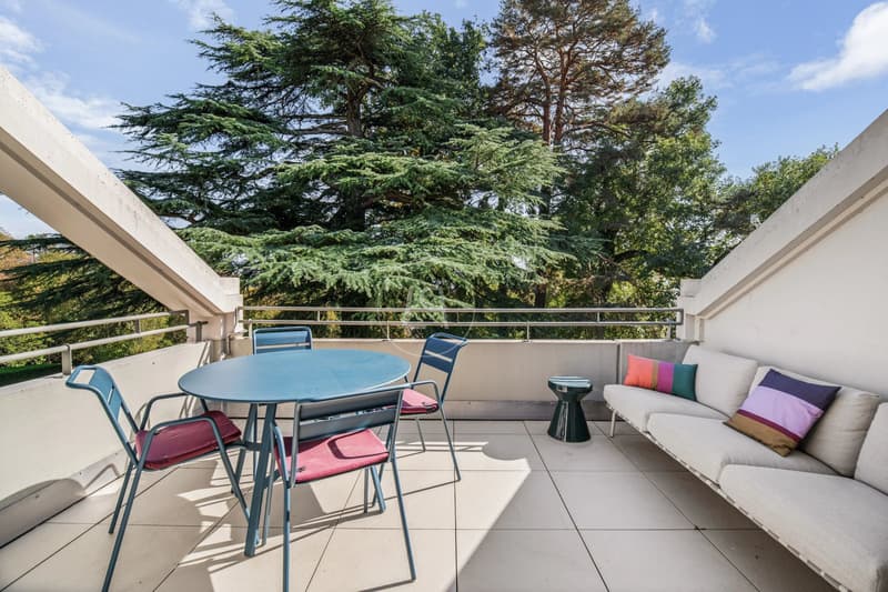 Superbe appartement de 5.5 pièces entièrement rénové au calme, Prangins (6)