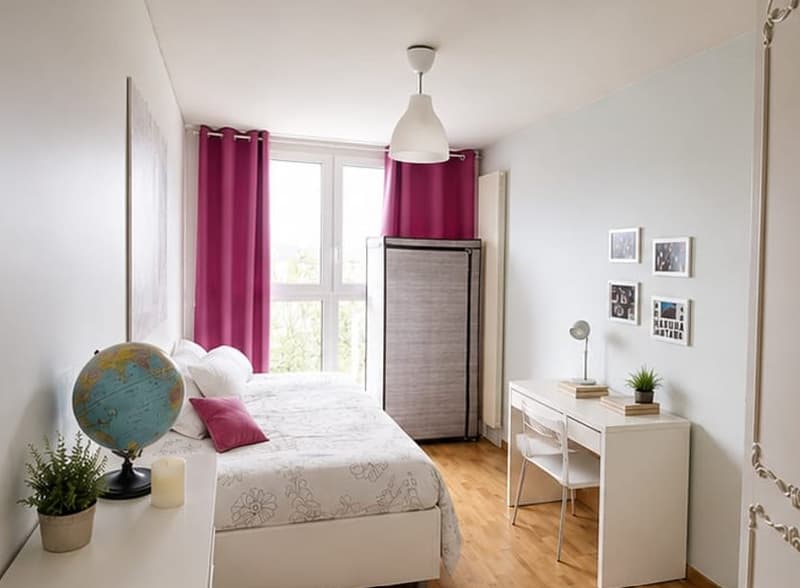 Maison contiguë triplex spacieuse et lumineuse à La Chaux-de-Fonds (8)