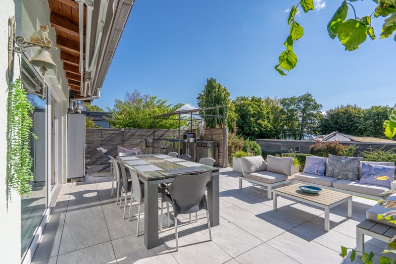 Magnifique appartement de 5.5 pièces à Chez-le-Bart – Vue, calme et prestations haut de gamme (10)