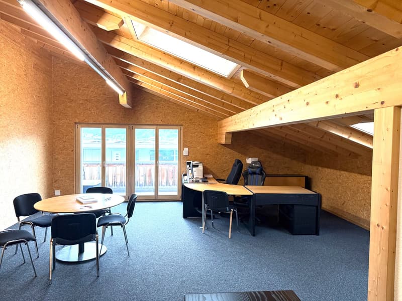 Modernes Büro zu Vermieten / Preis inkl. Strom (2)